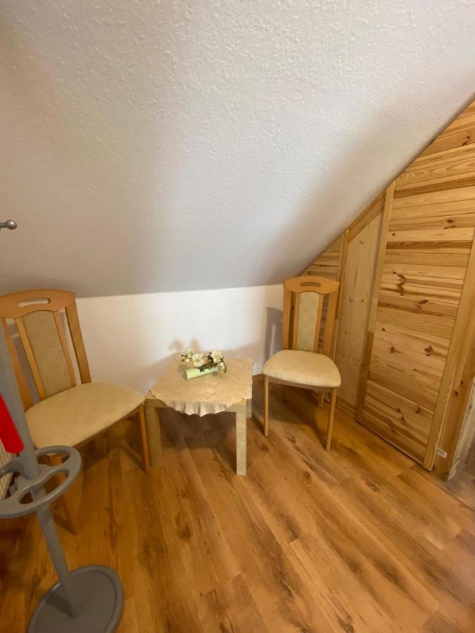 Dachgeschoss Apartment Mit Ausblick Halle  Extérieur photo